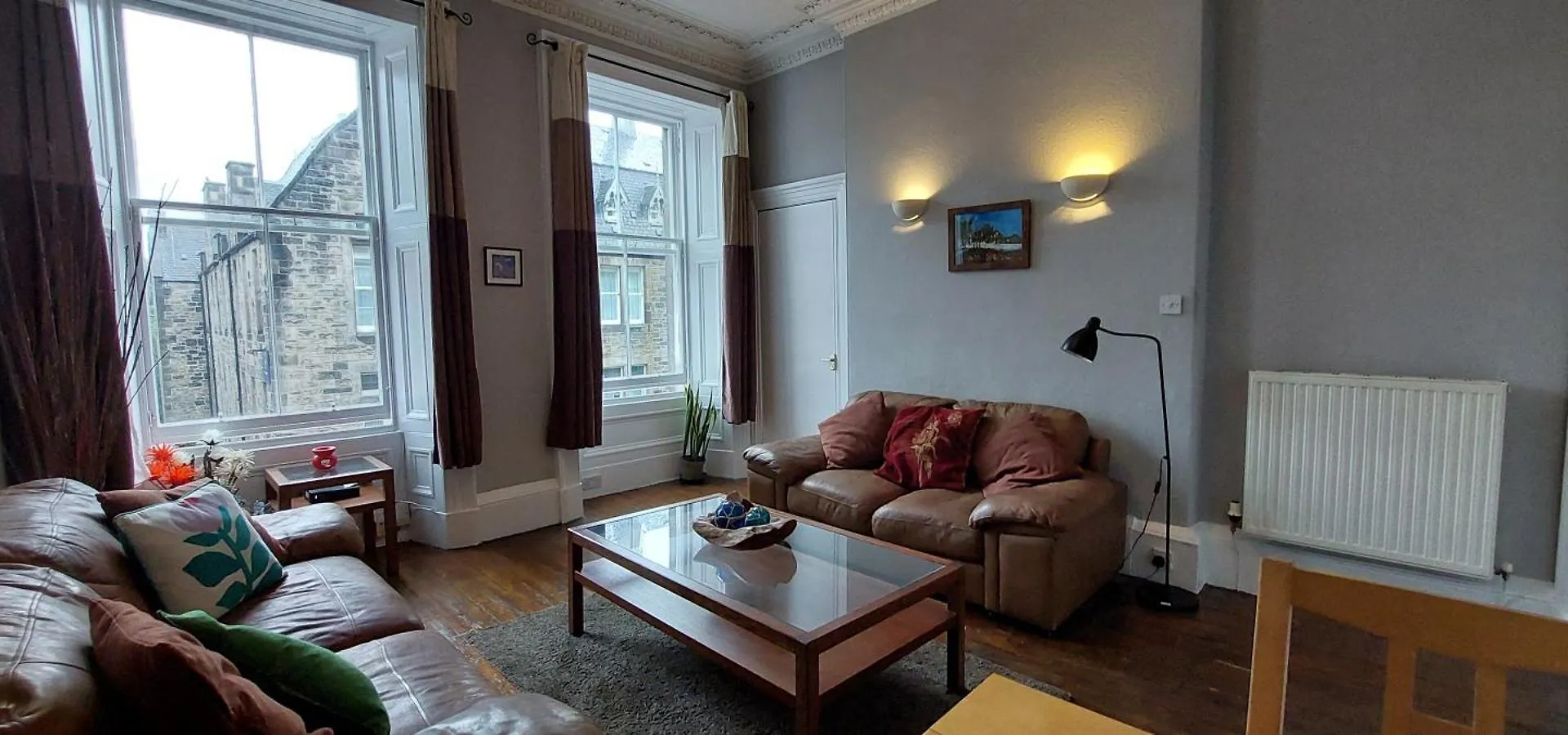 Lauriston Place Apartment - Spacious 2 Bedroom Apartment إدنبرة 0*,  المملكة المتحدة