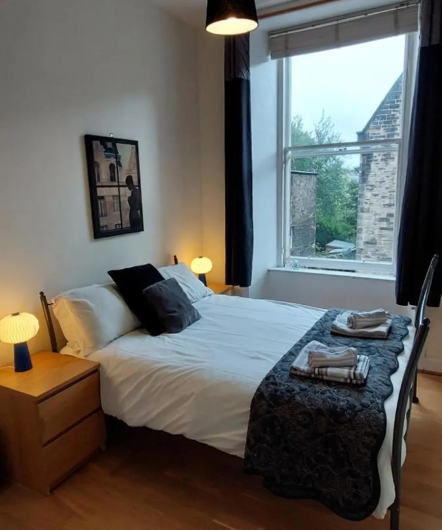 Lauriston Place Apartment - Spacious 2 Bedroom Apartment إدنبرة